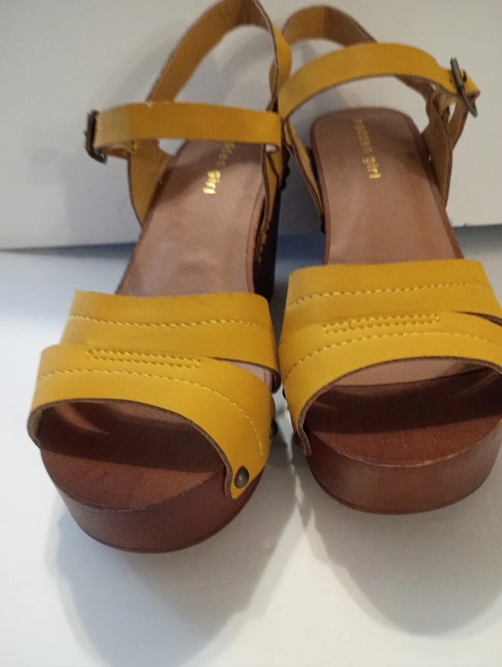 Madden Girl G-Darce Size 8.5 Wedge High Heel Open Toe, Buckle Strap Yellow NWOT